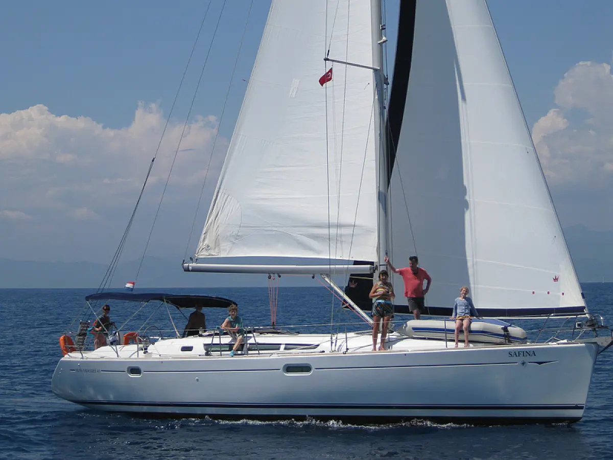 Sun Odyssey 45