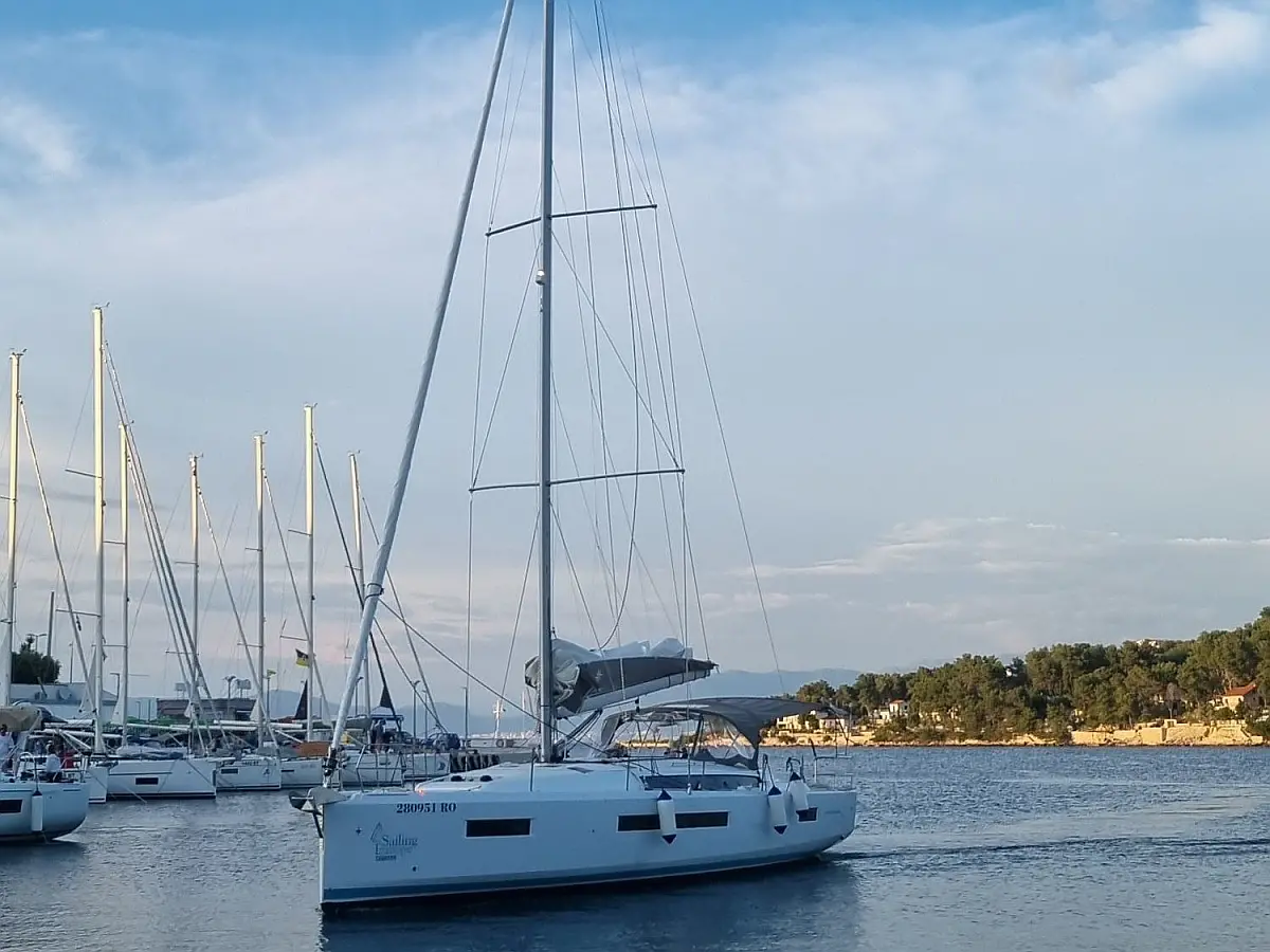 Sun Odyssey 490