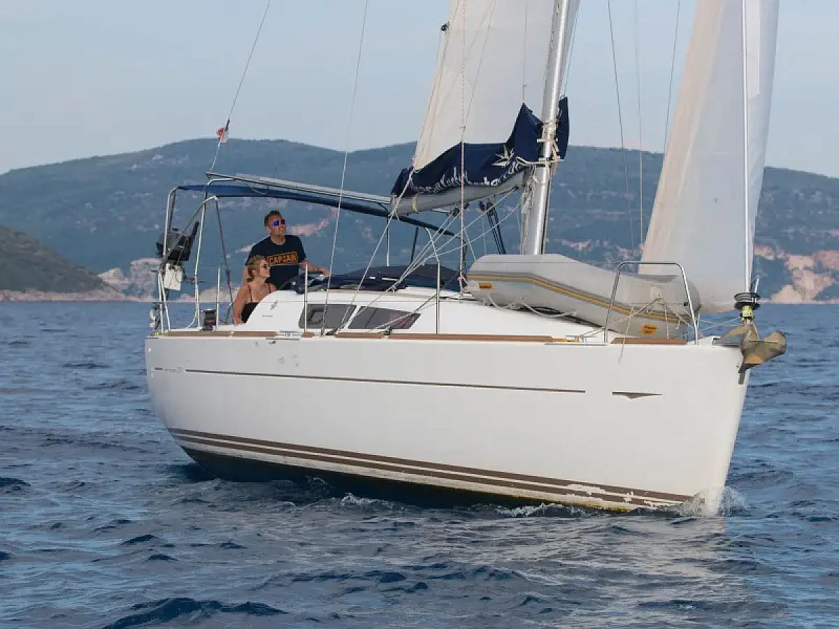 Sun Odyssey 33i