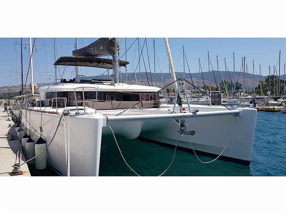 Lagoon 450 Fly