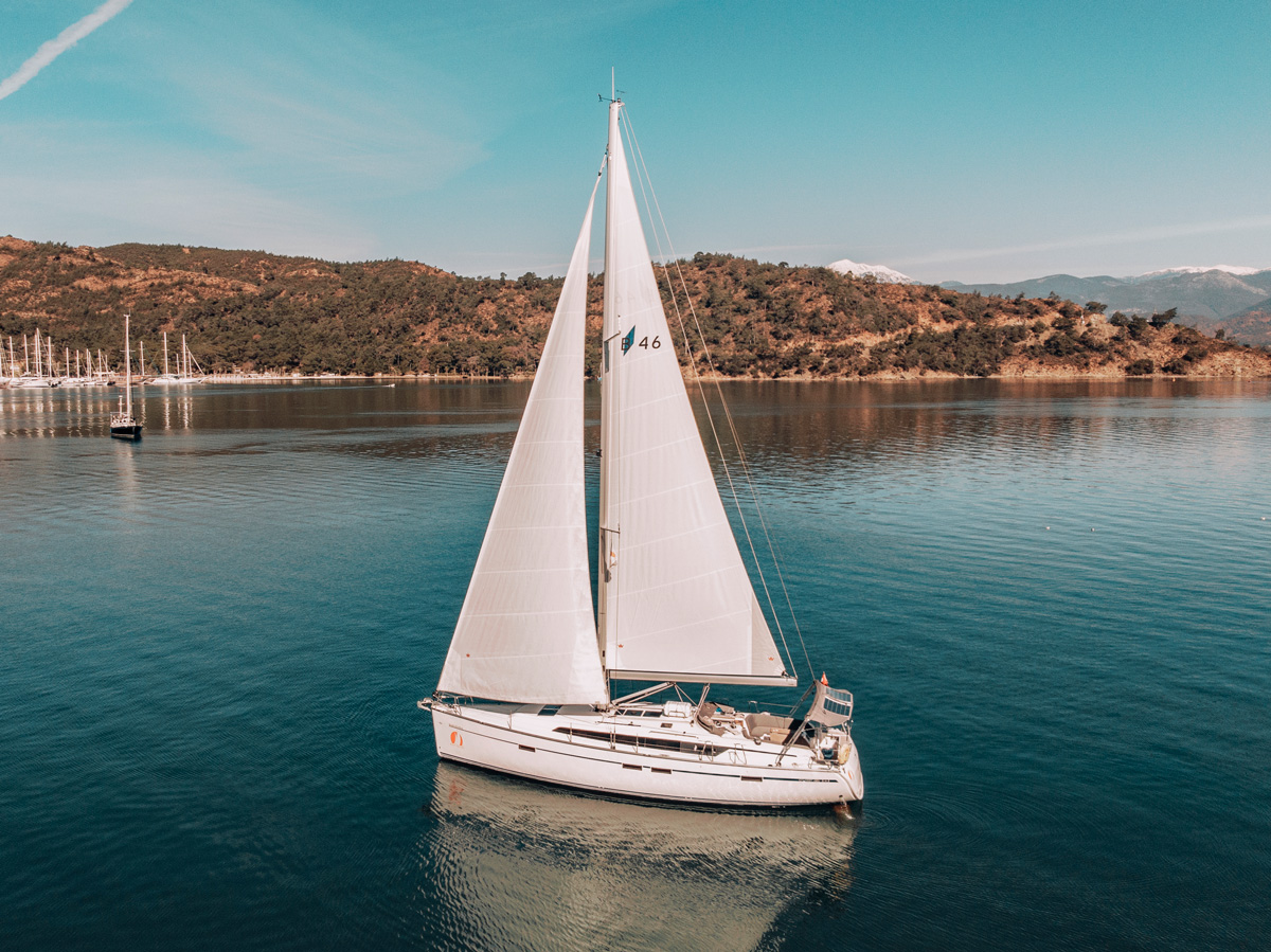 Bavaria Cruiser 46 Style