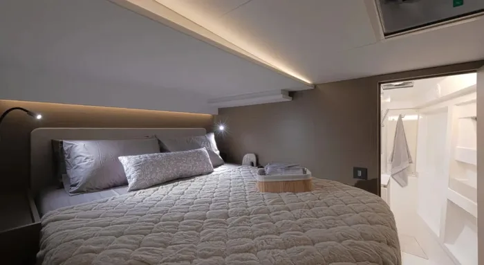 Sunsail 464 Premium Plus