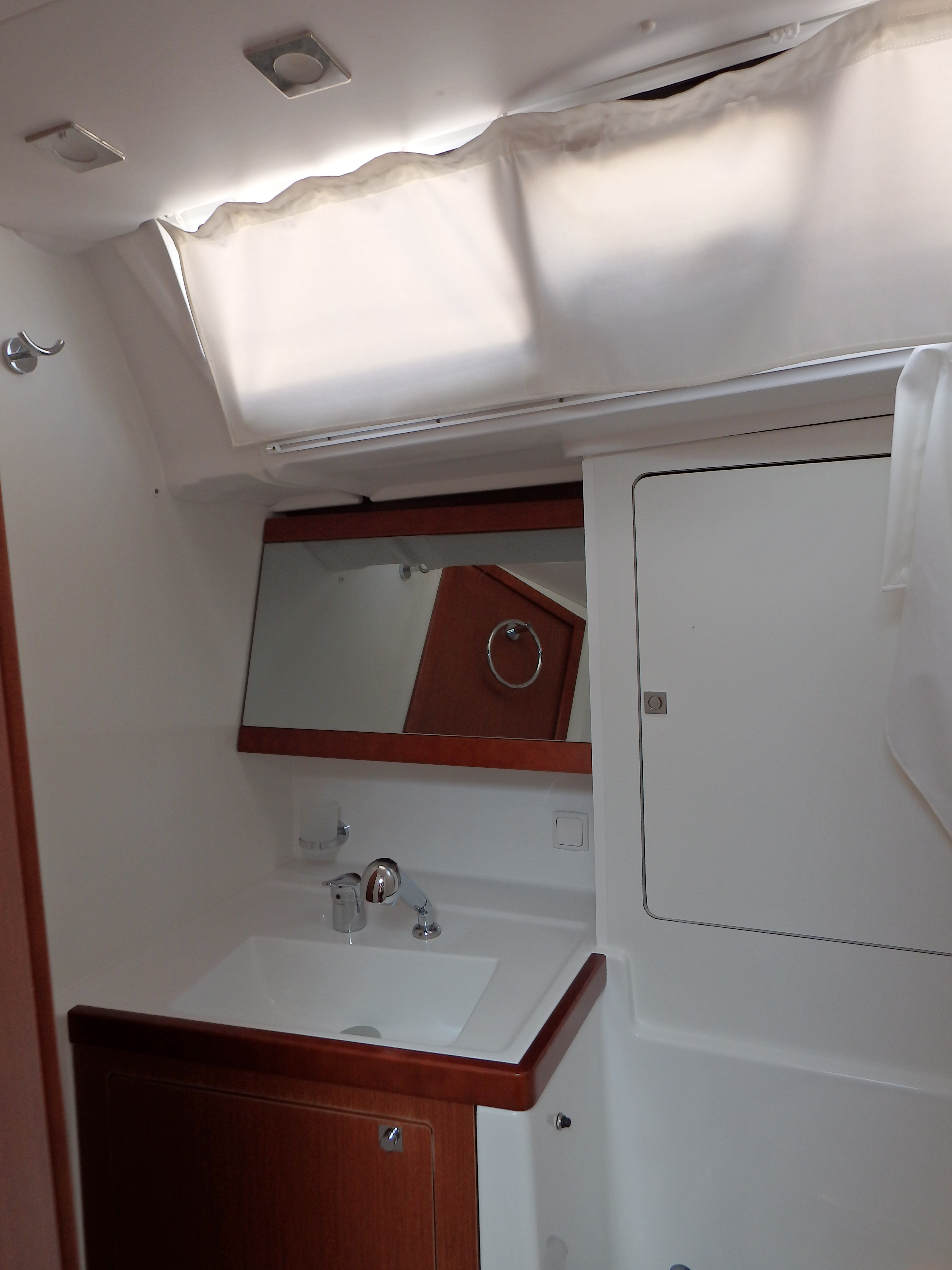Oceanis 48