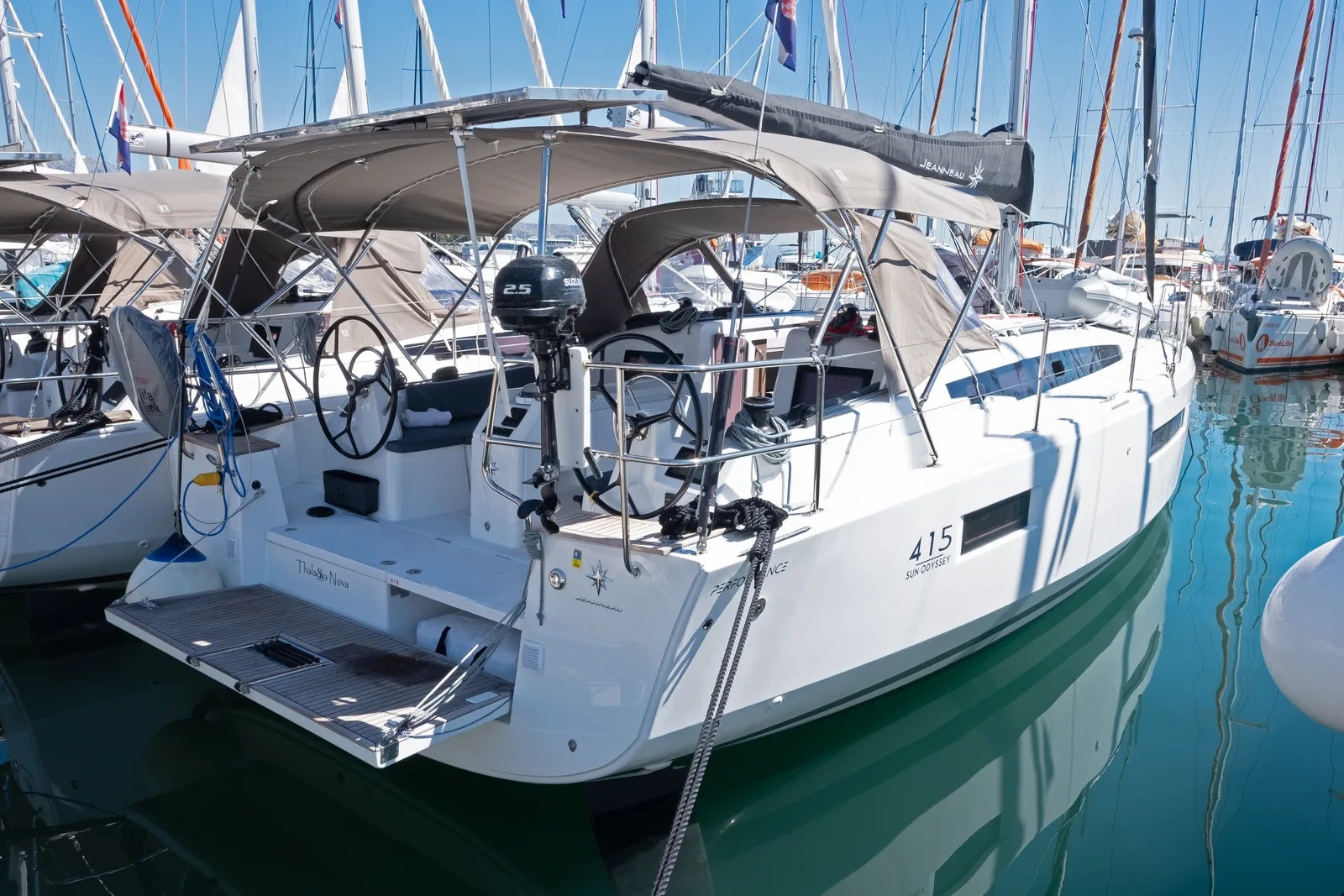 Thalassa Nova
