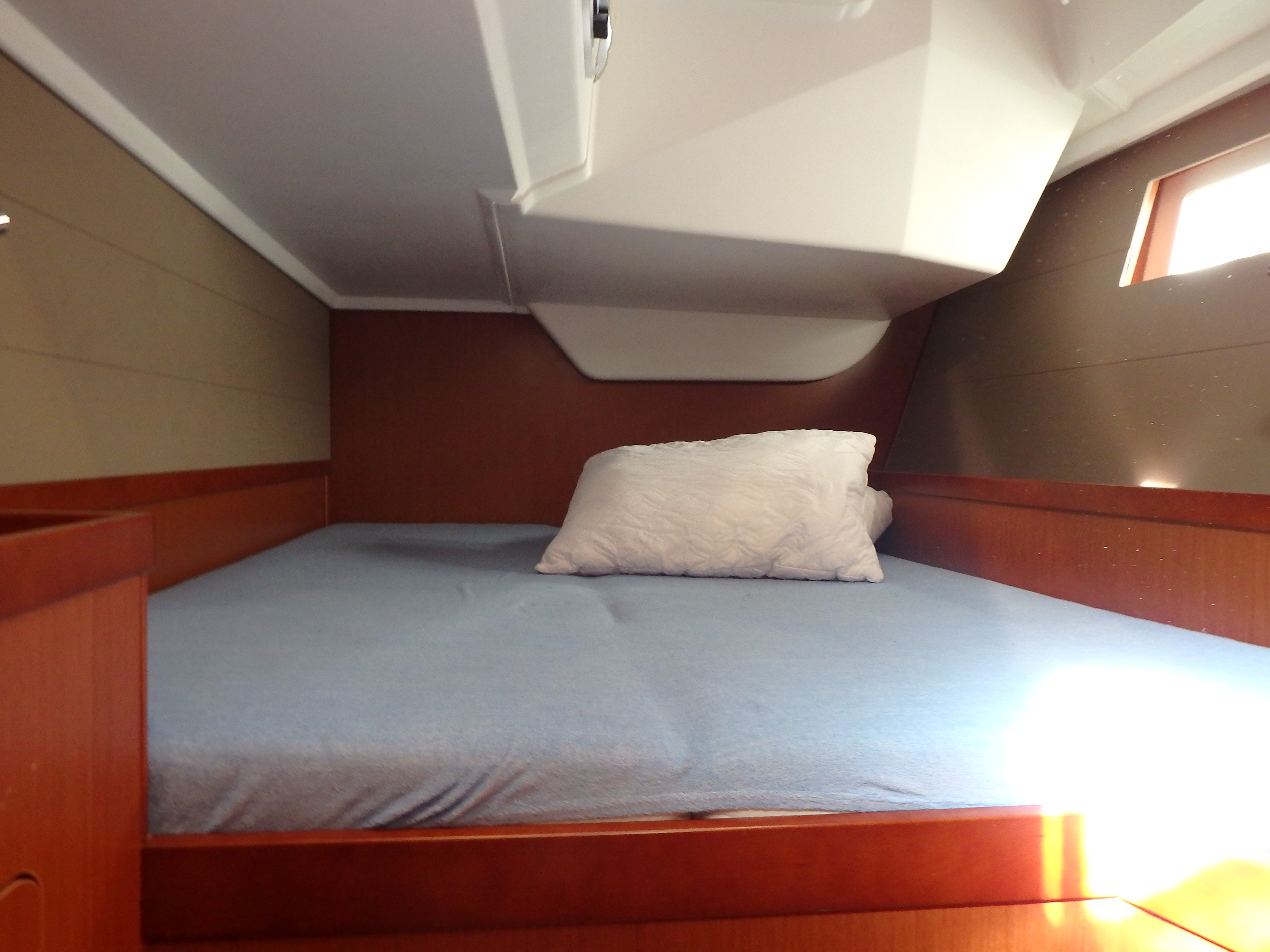 Oceanis 48