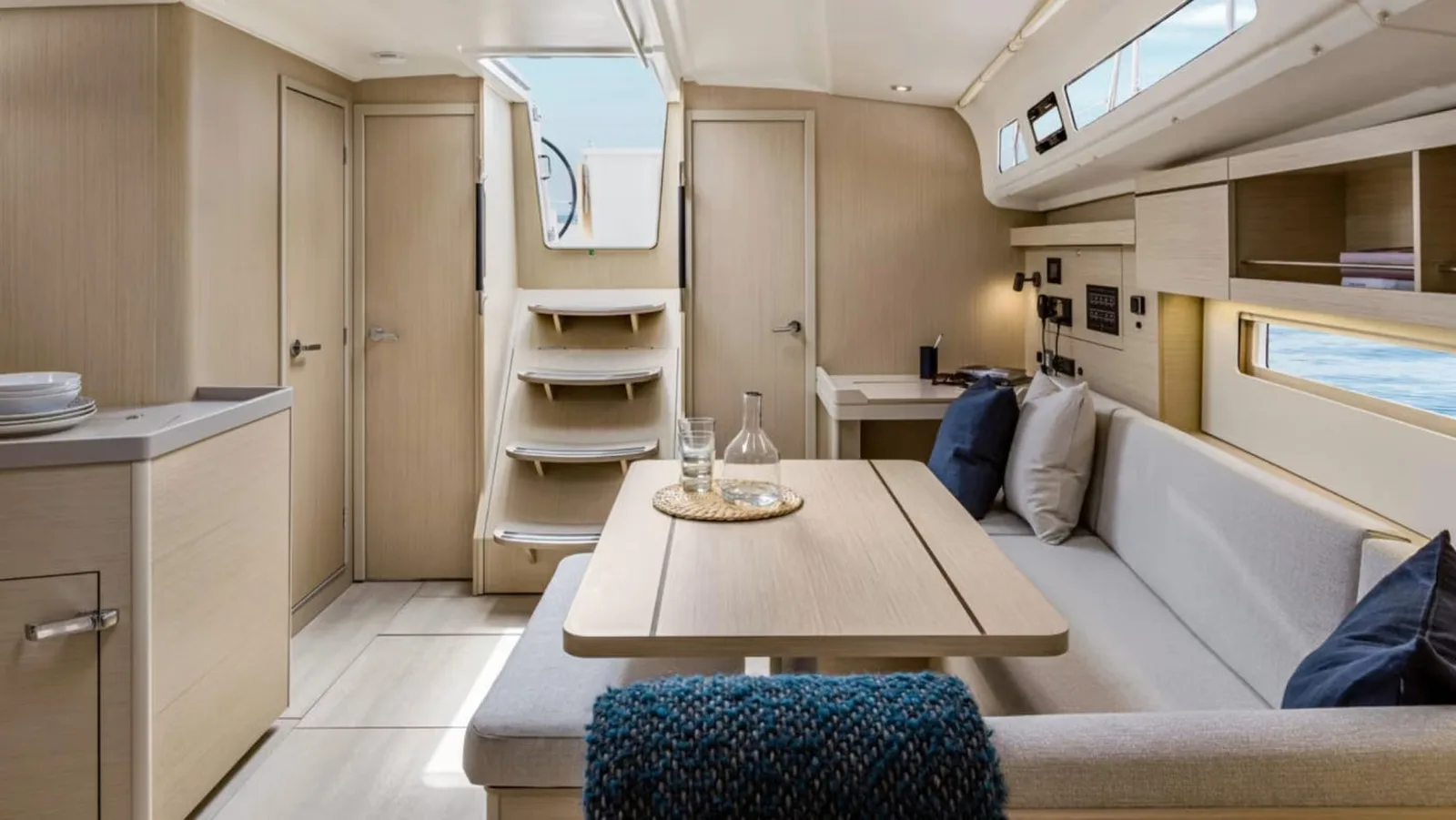 Sunsail 42 Premium
