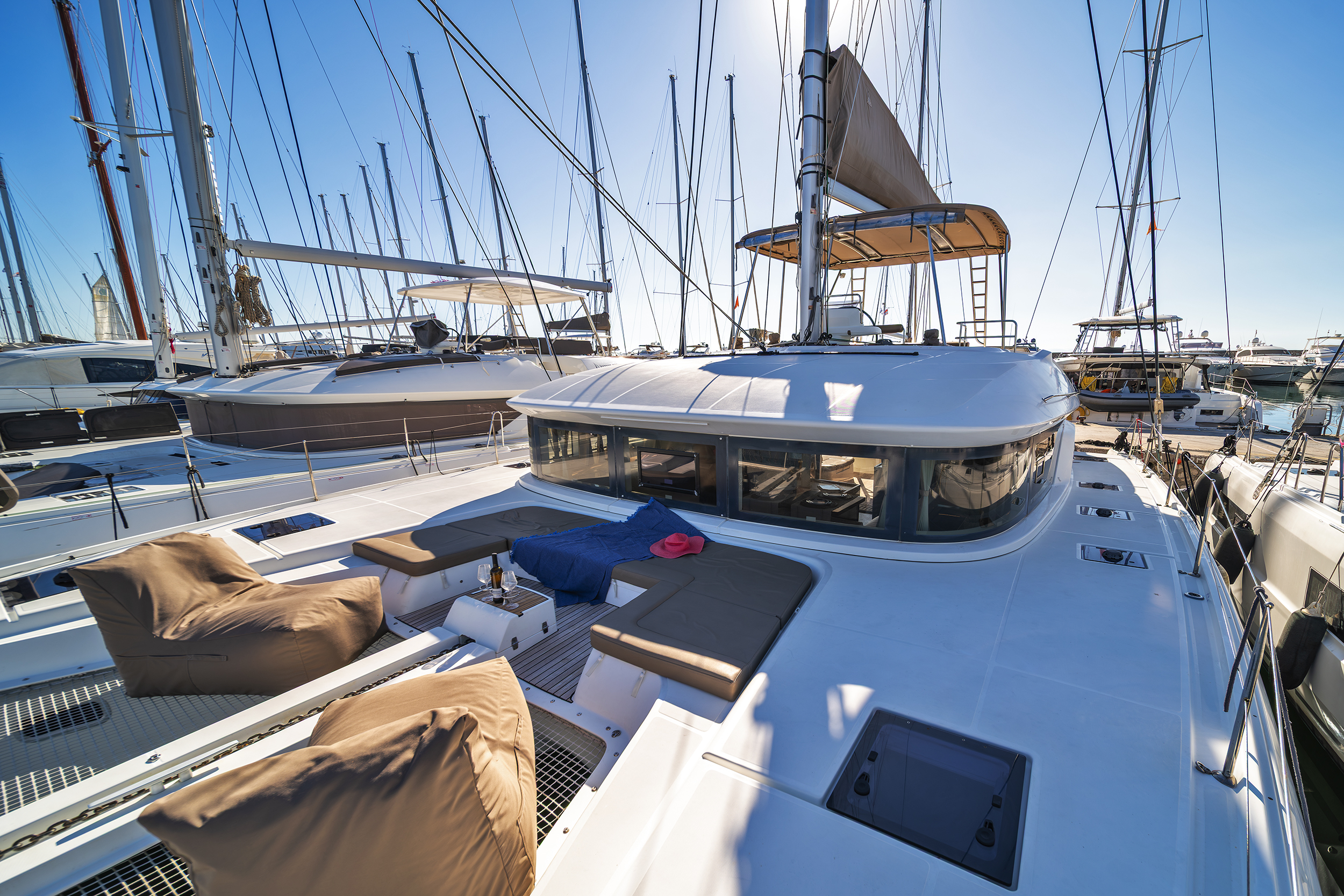 Spiros (ONLY SKIPPERED)