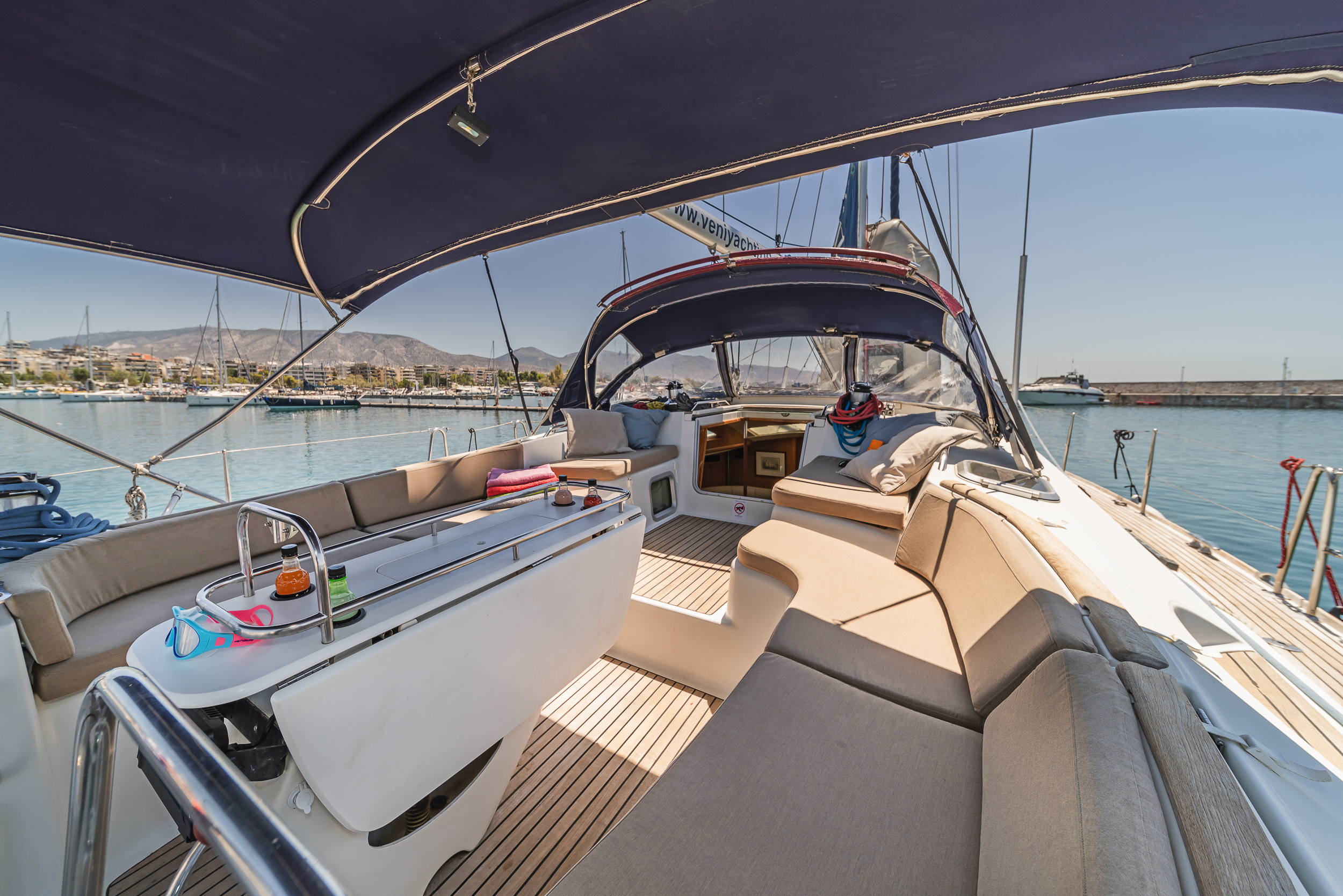 Veni  (ONLY SKIPPERED) 