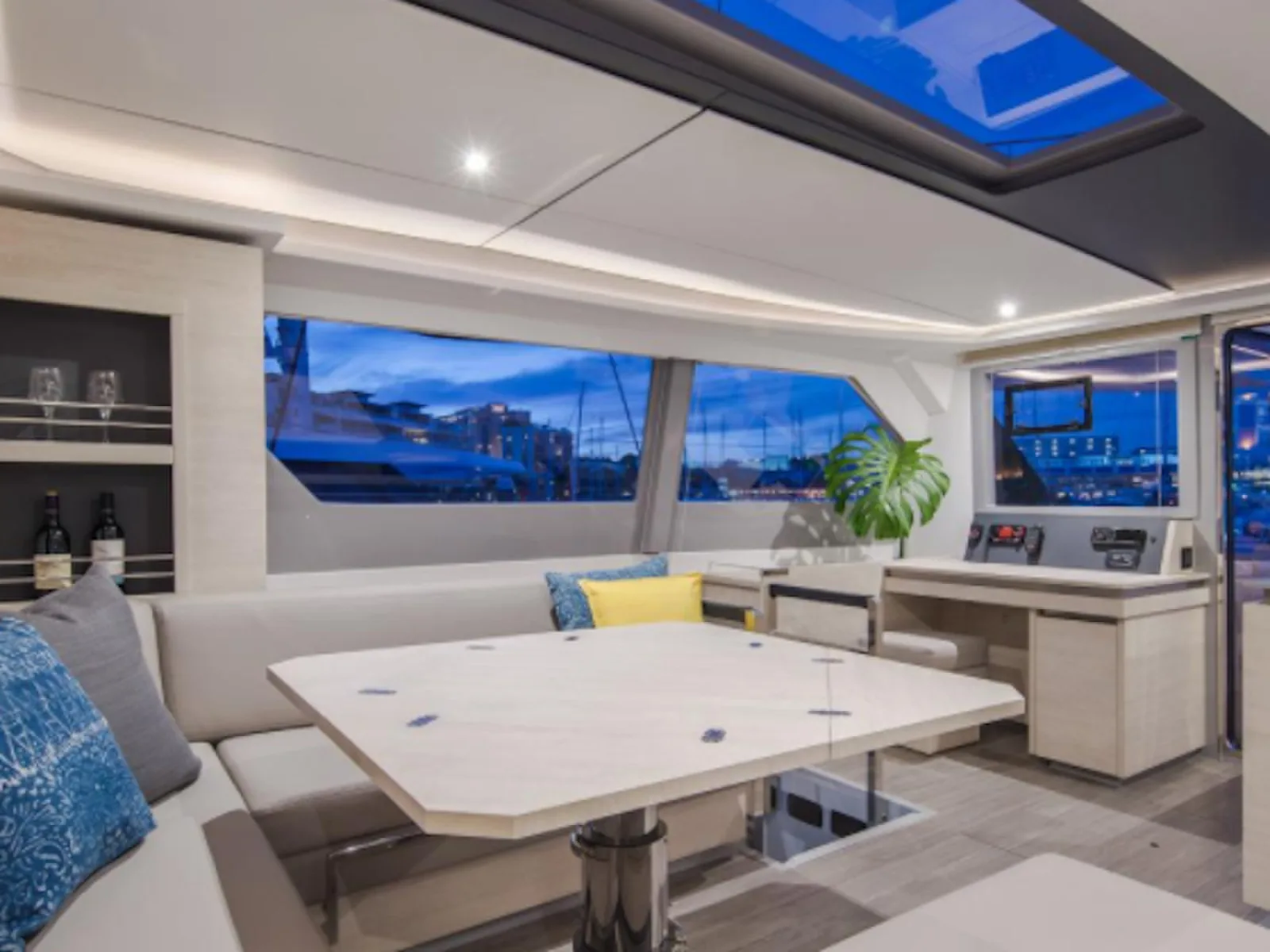 Moorings 5000 Crewed