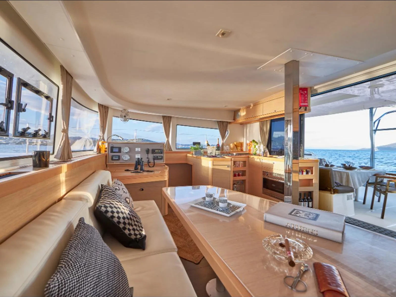 ALBERTINA  2025 refit - A/C  , Generator , Solar , Electric winch, remote control gangway
