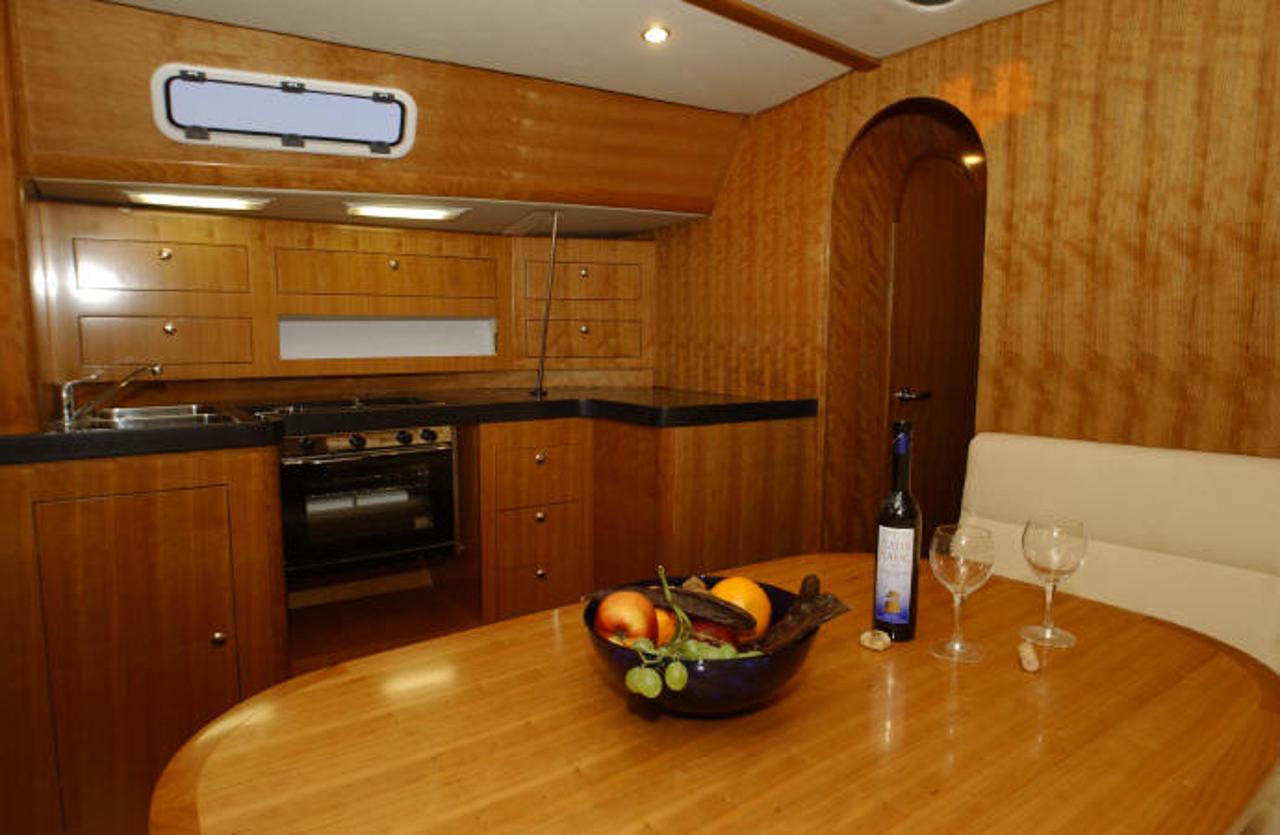 Salona 45 Performance