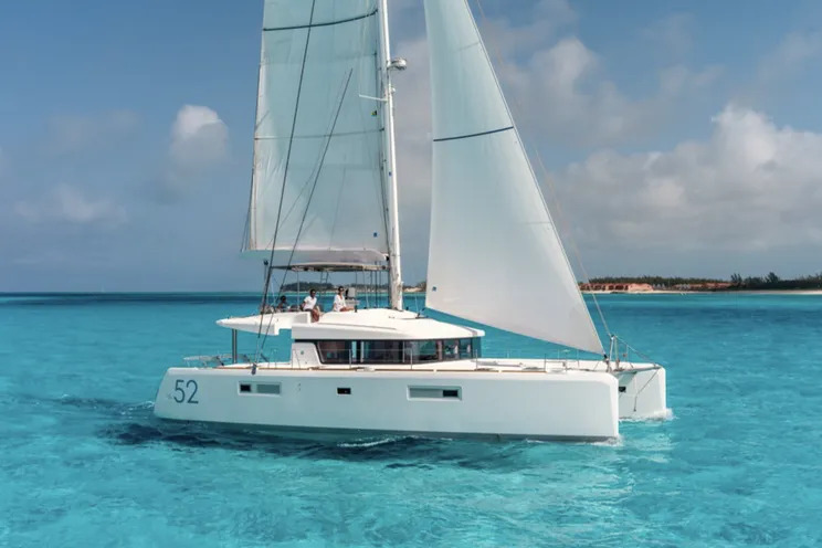 Queen of Hearts (A/C - Generator - Refit 2022)