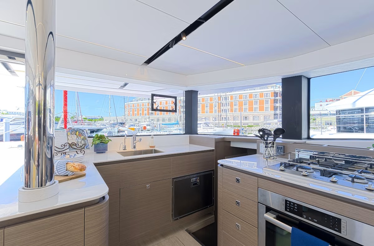 Moorings 4600 - 4 Exclusive