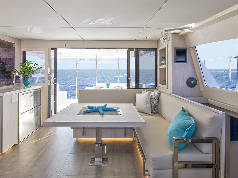 Moorings 433 PC Club
