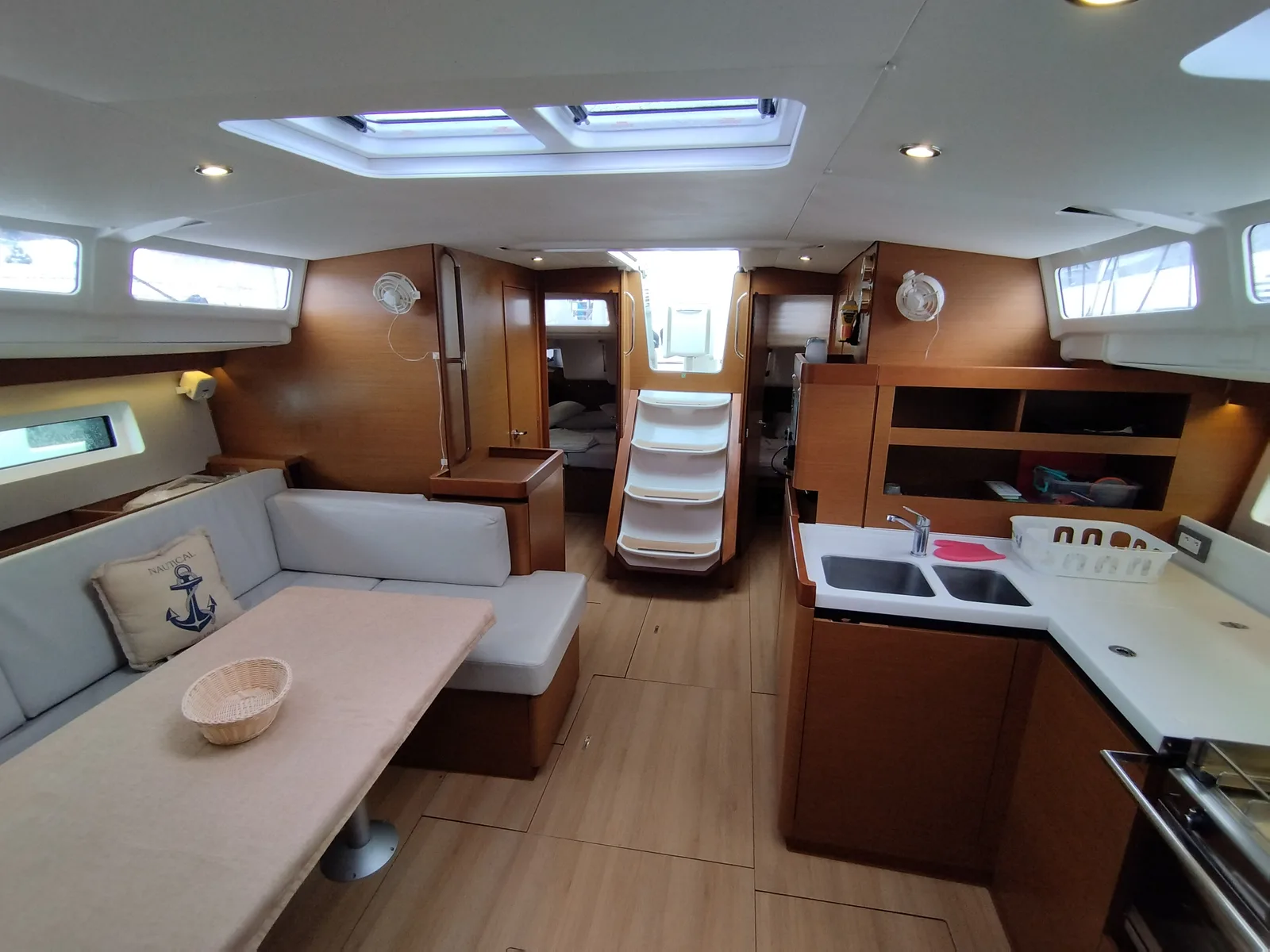 MARINA GEN.+A.C. "Sails 2025"