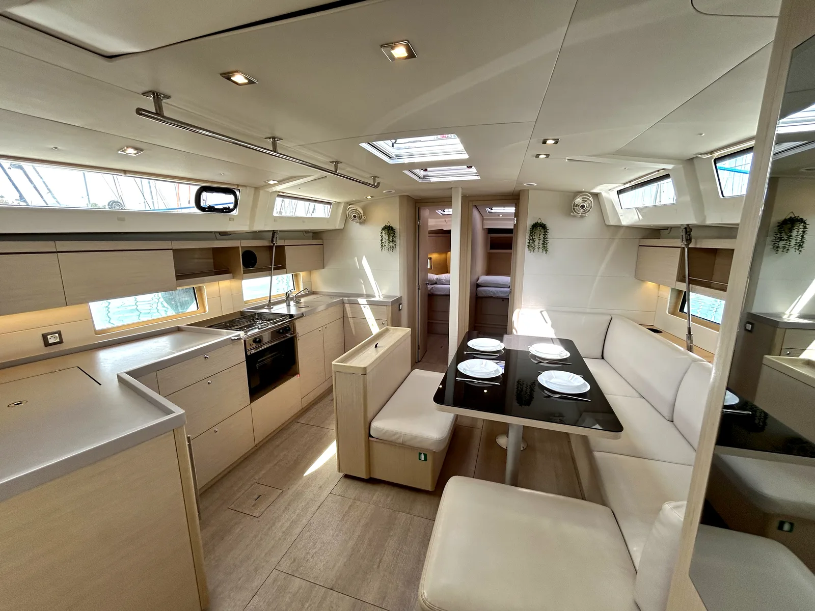 Capriccio (Refit 2025 - A/C - Generator - Electric Heads)