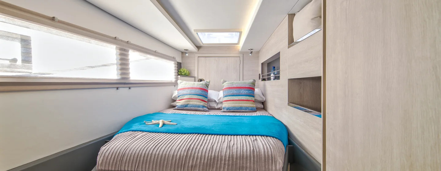 Moorings 4500L/10 Crewed