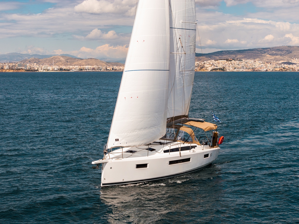 MYRIANA