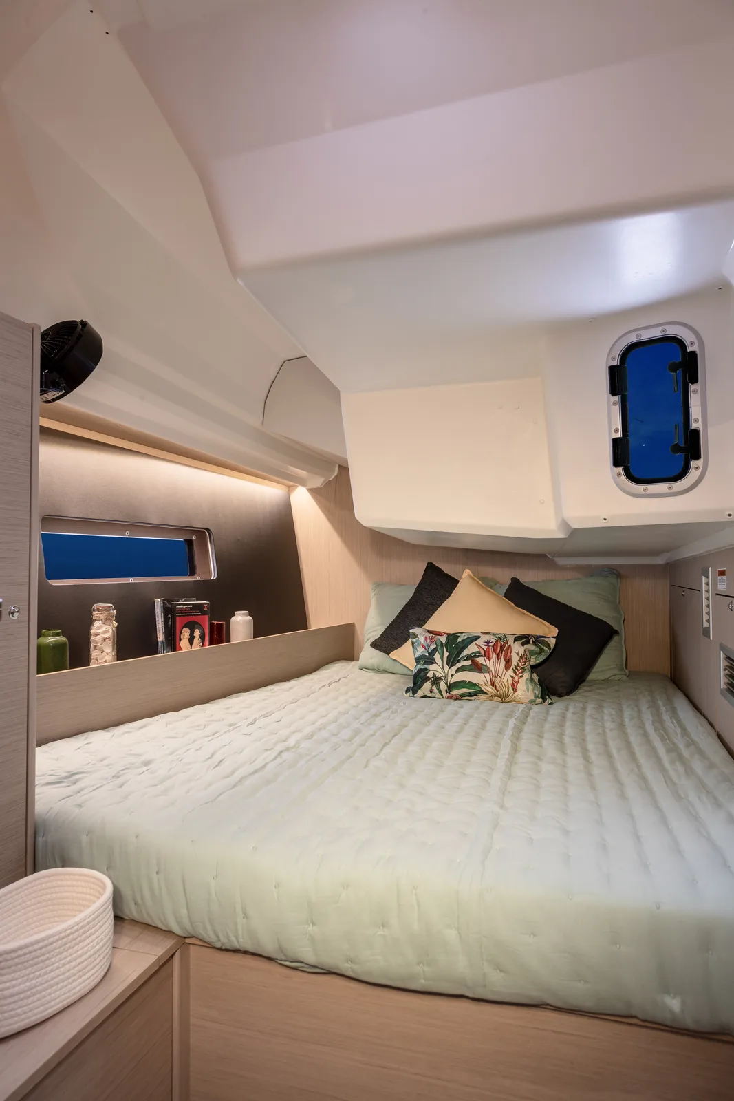 Sunsail 42 Premium