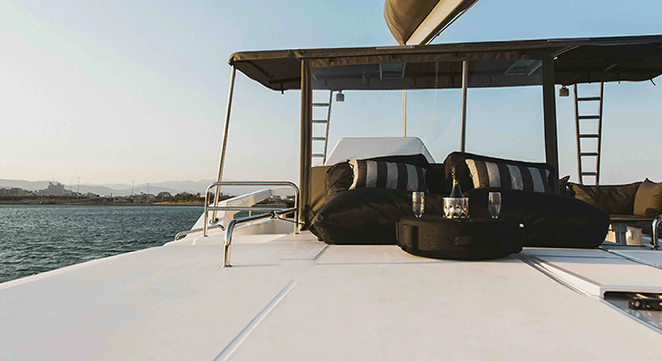 Blue Horizon - Skippered