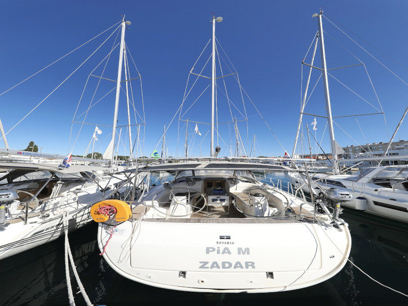 PIA M