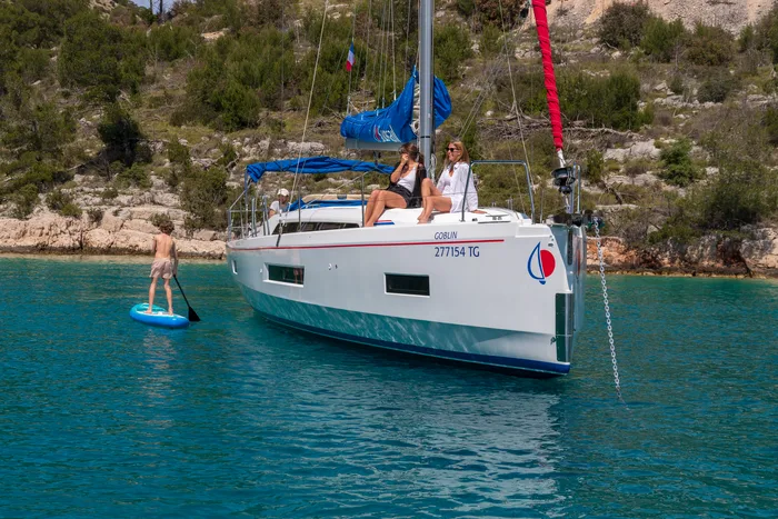 Sunsail 42 Premium