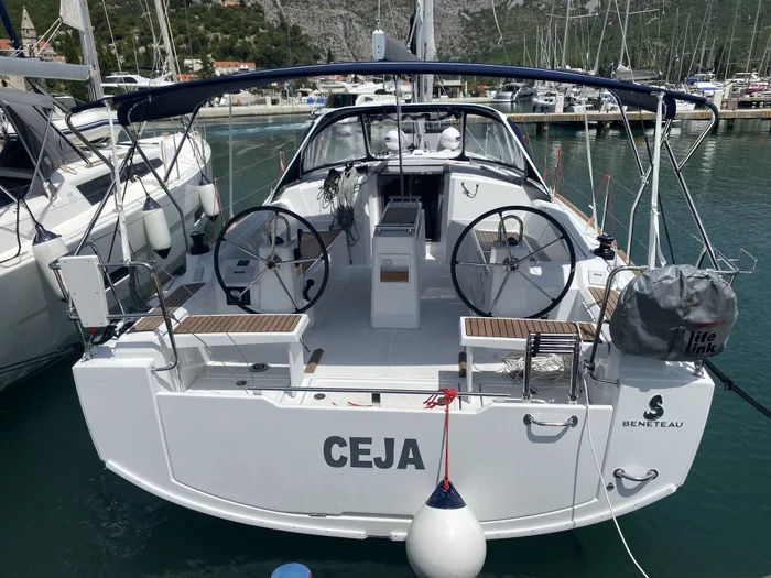 Ceja