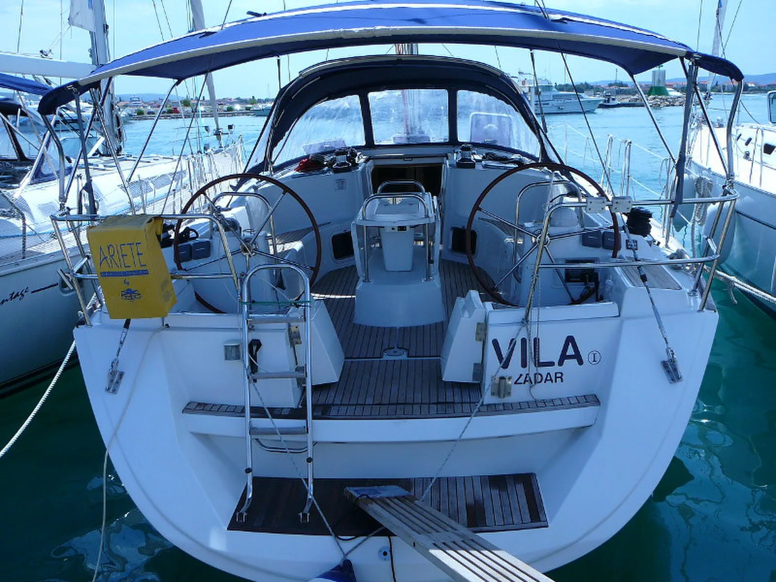Vila I