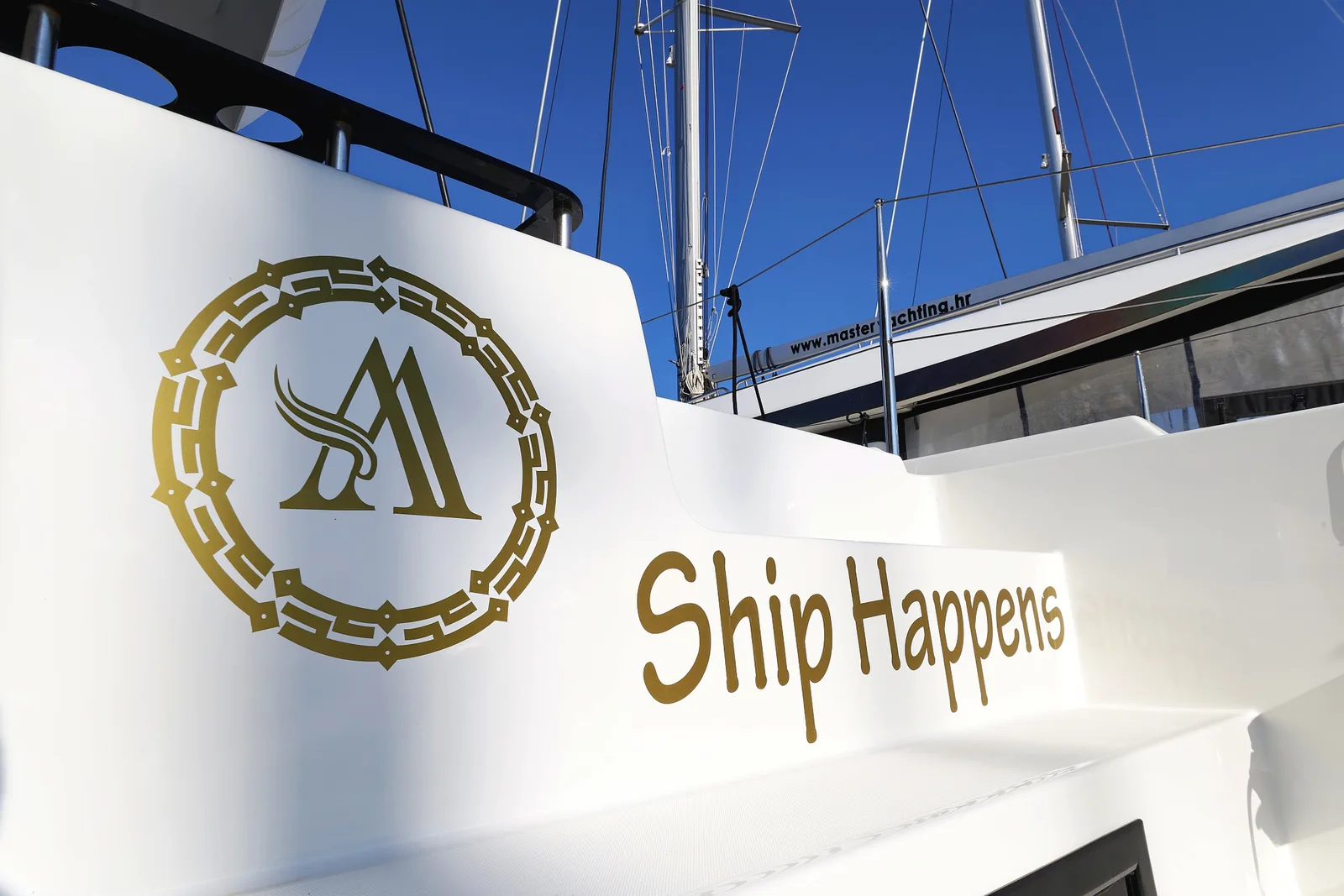SHIP HAPPENS