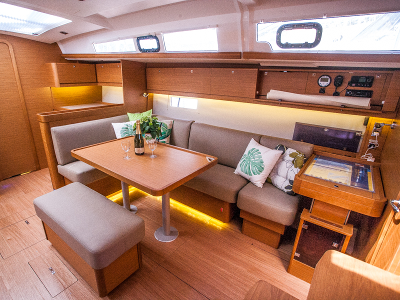 MALIN (owner version, new sails 2024., air condition, generator)