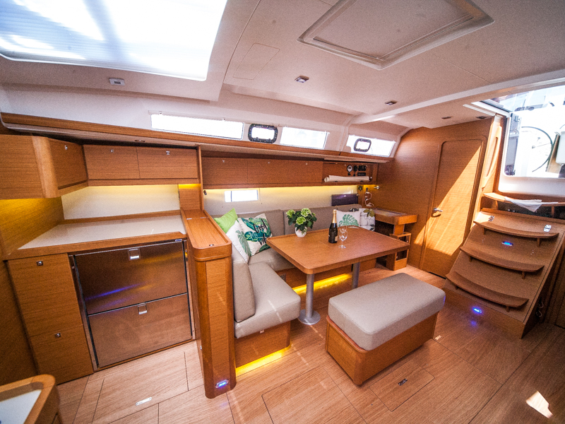 MALIN (owner version, new sails 2024., air condition, generator)