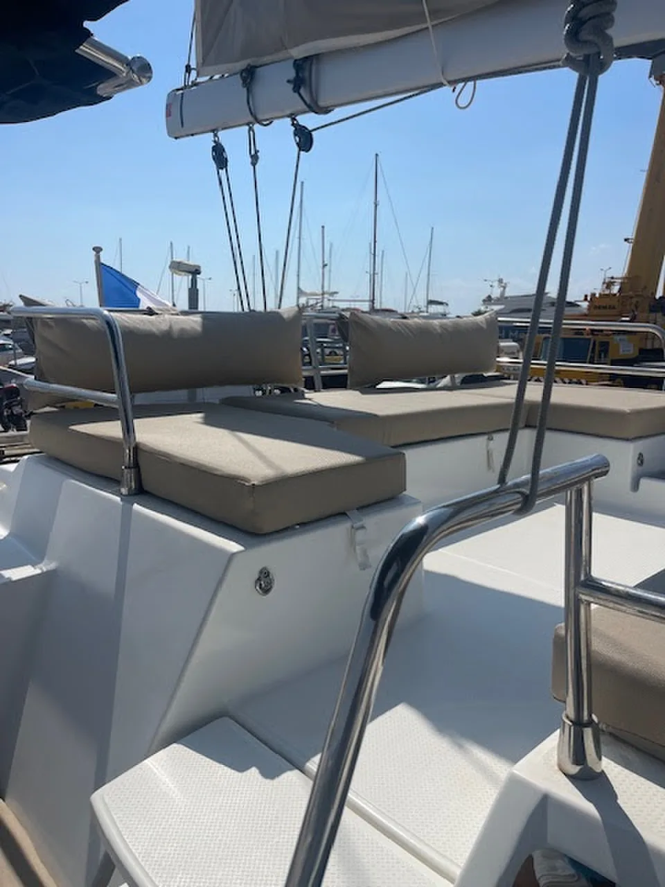 Red Rose - Skippered