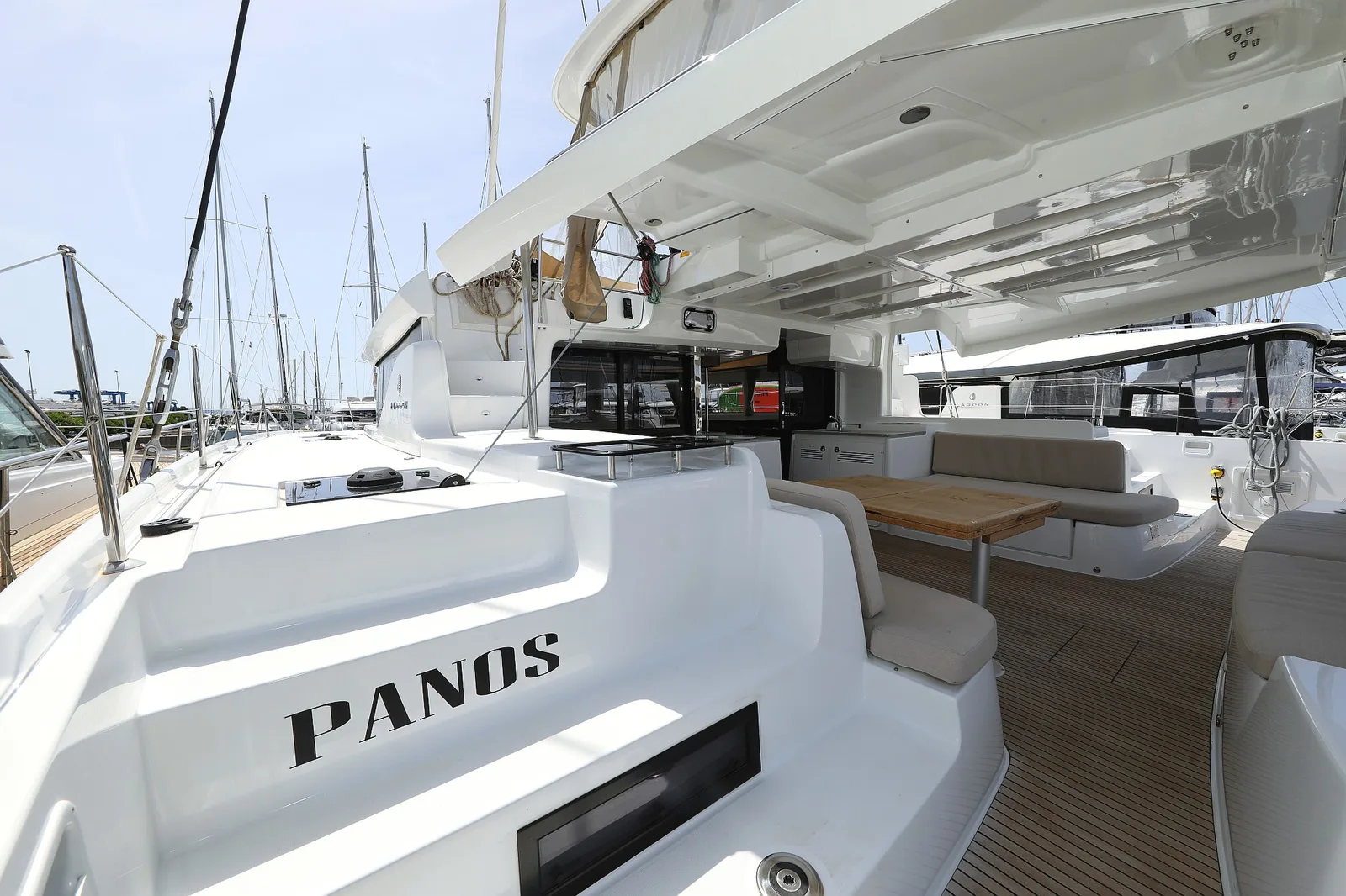 PANOS