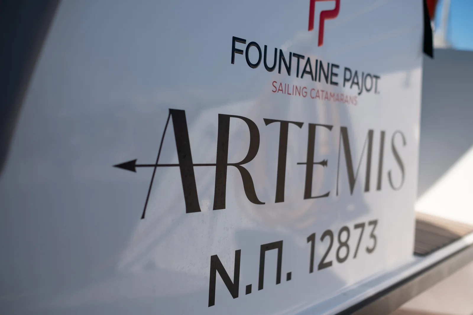 Artemis 