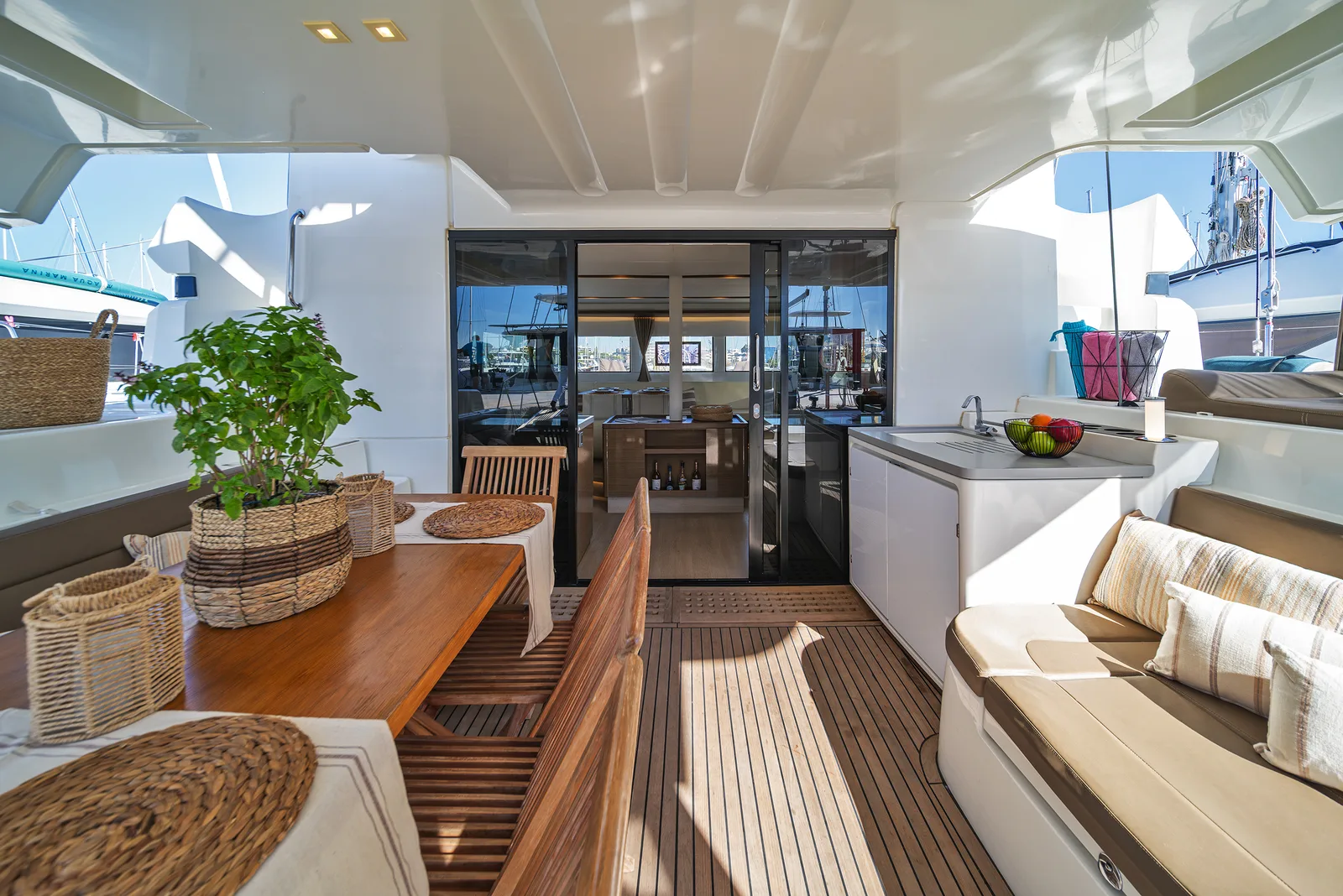 Spiros (ONLY SKIPPERED)