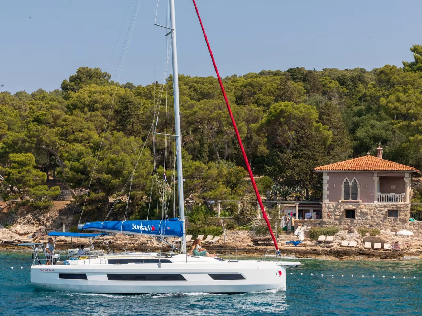 Sunsail 44.3 Premium Plus