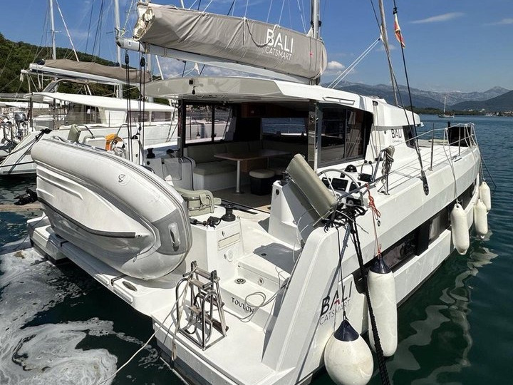 BAY BREEZE V