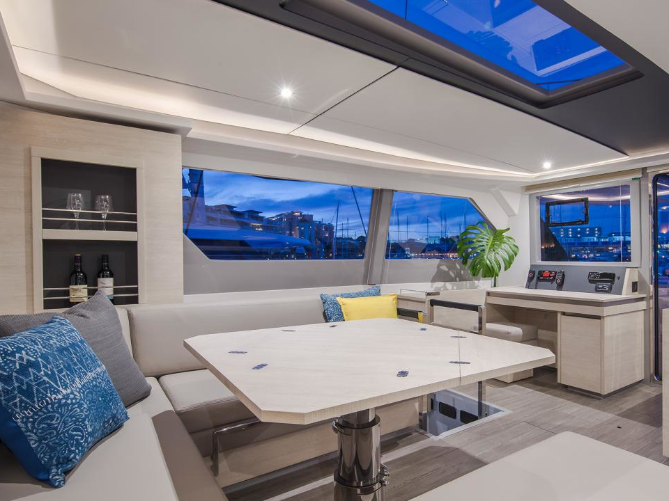 Moorings 5000-4 Club