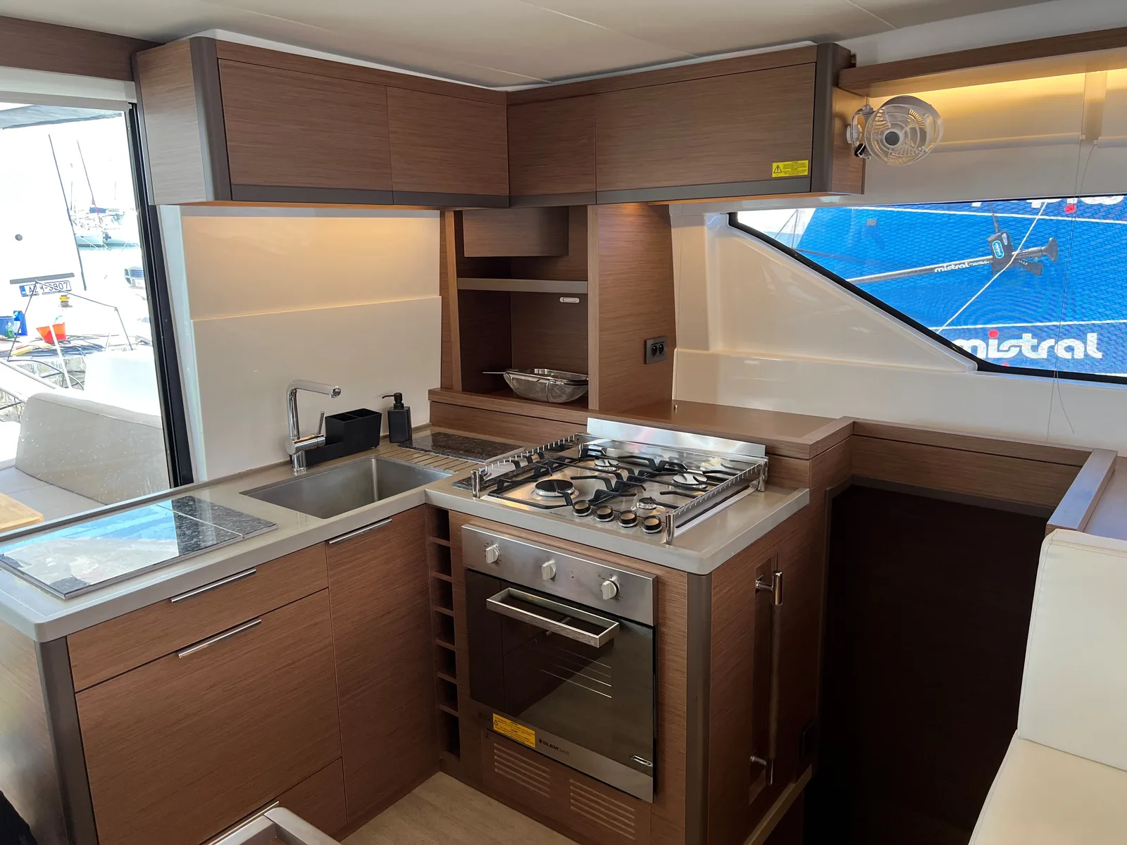 Margeo XVI  (A/C - Generator - Water Maker - dishwasher)