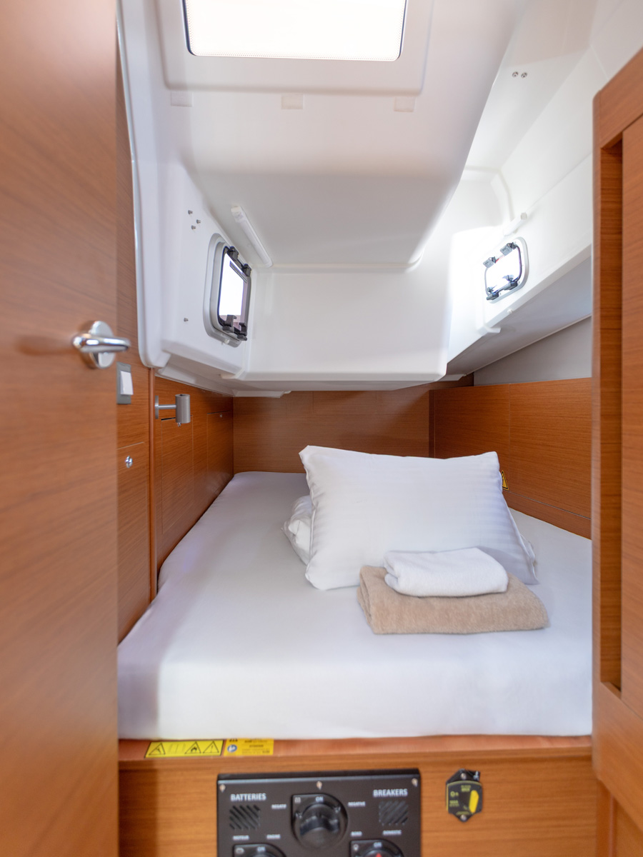 OLIVER new 2025 (air condition, solar panels)