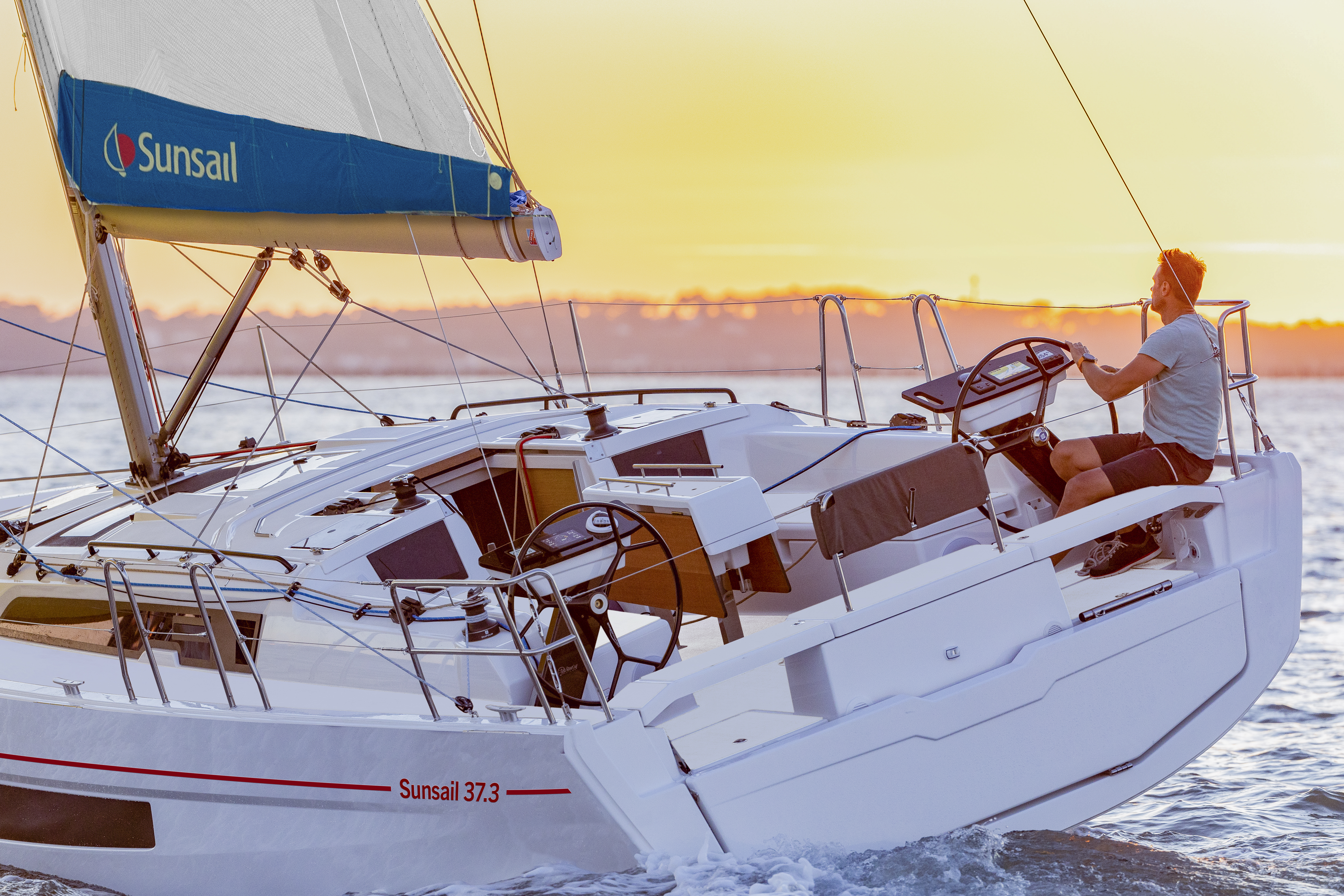 Sunsail 37.3 Premium Plus