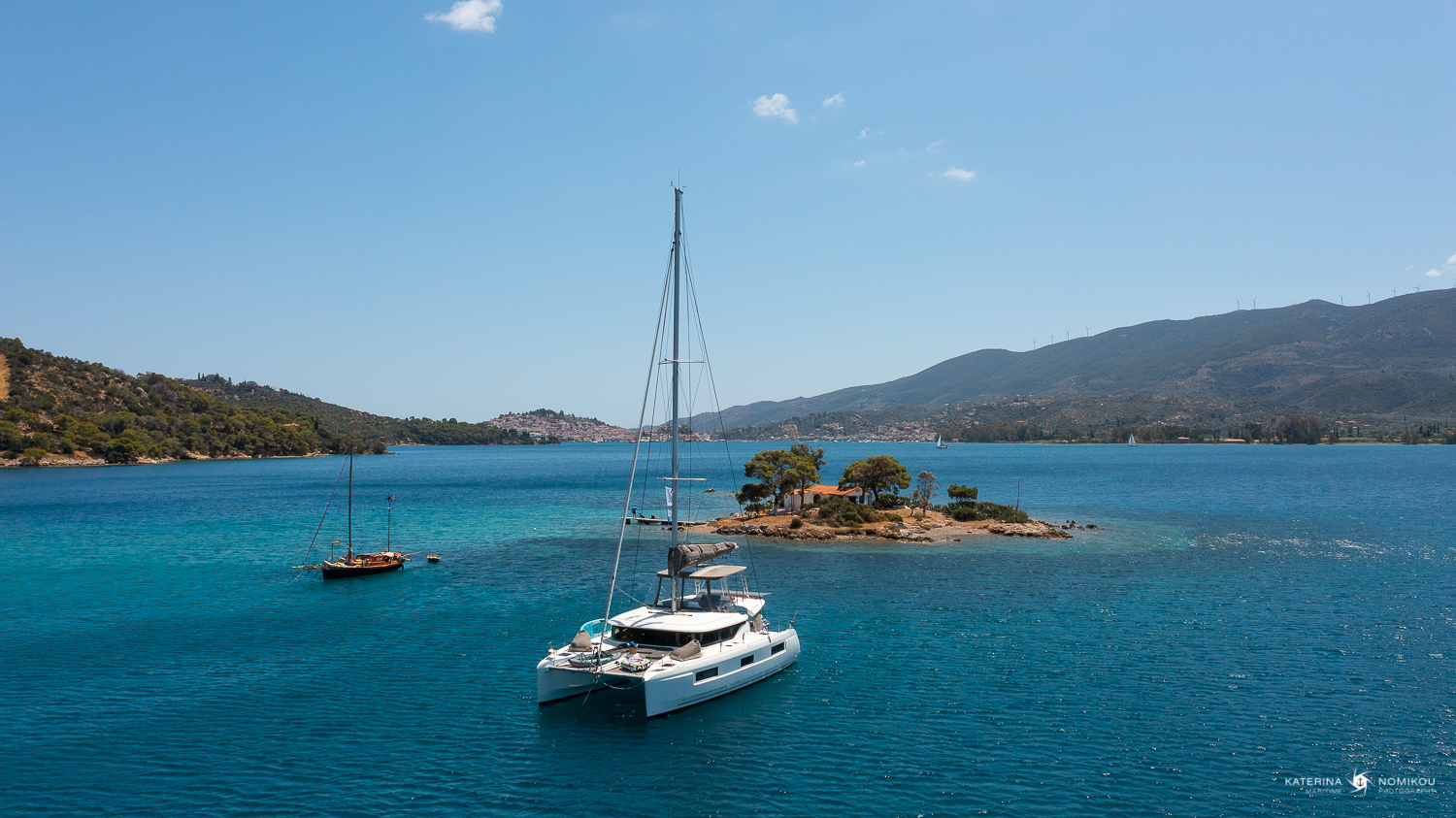 El Marita Brand New 2021 A/C & Generator Skippered
