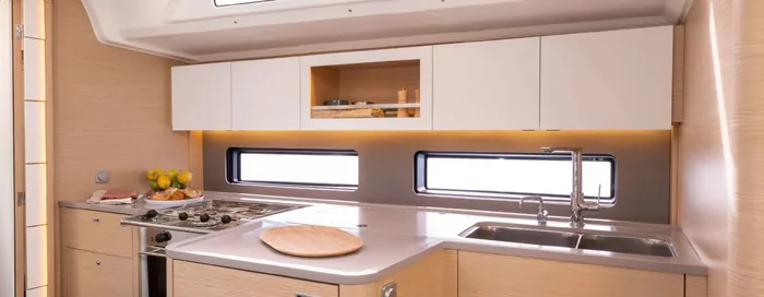 Sunsail 41.3 Premium