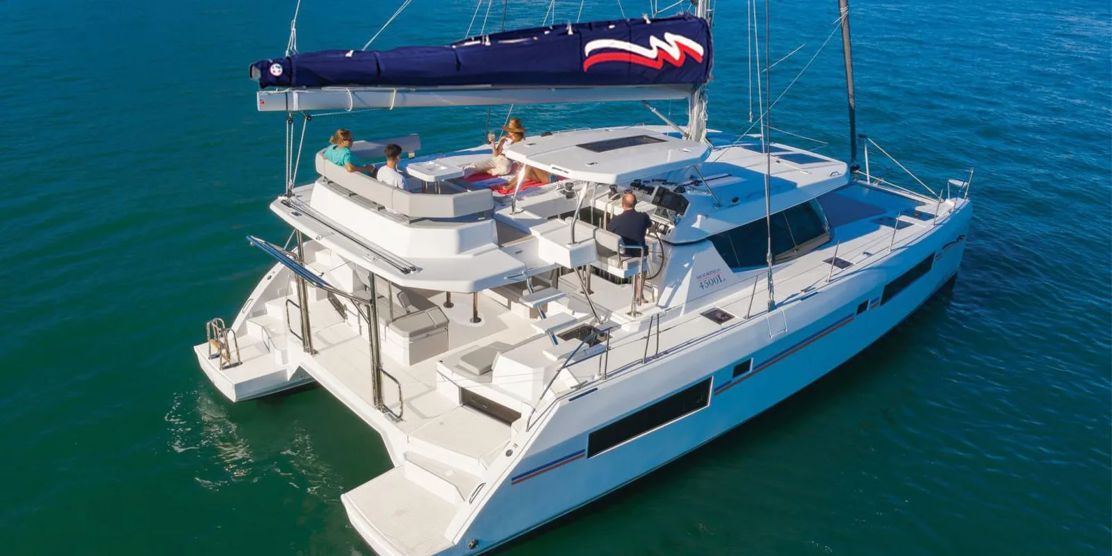 Moorings 4500L/10 Club