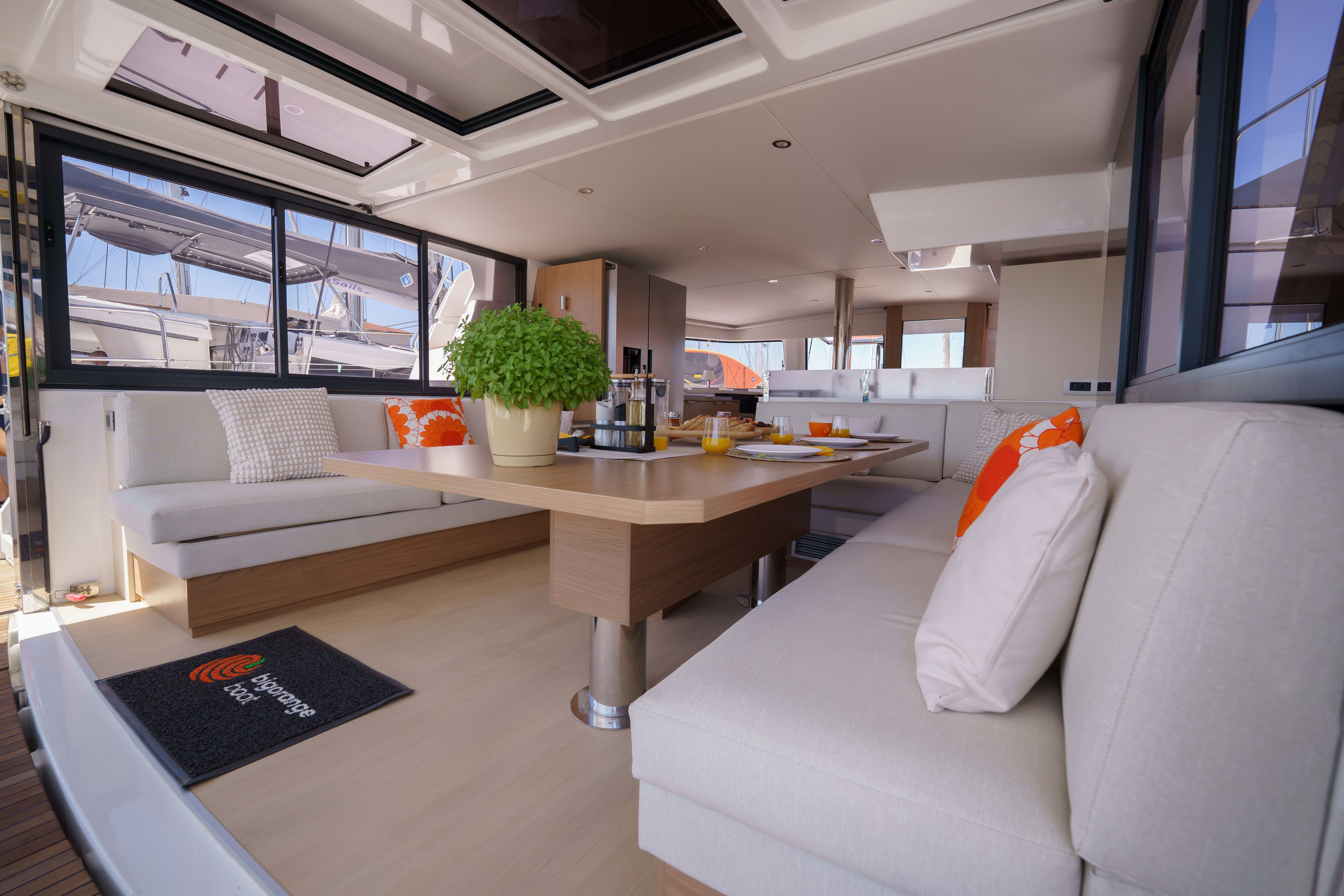The Big Orange Boat 
