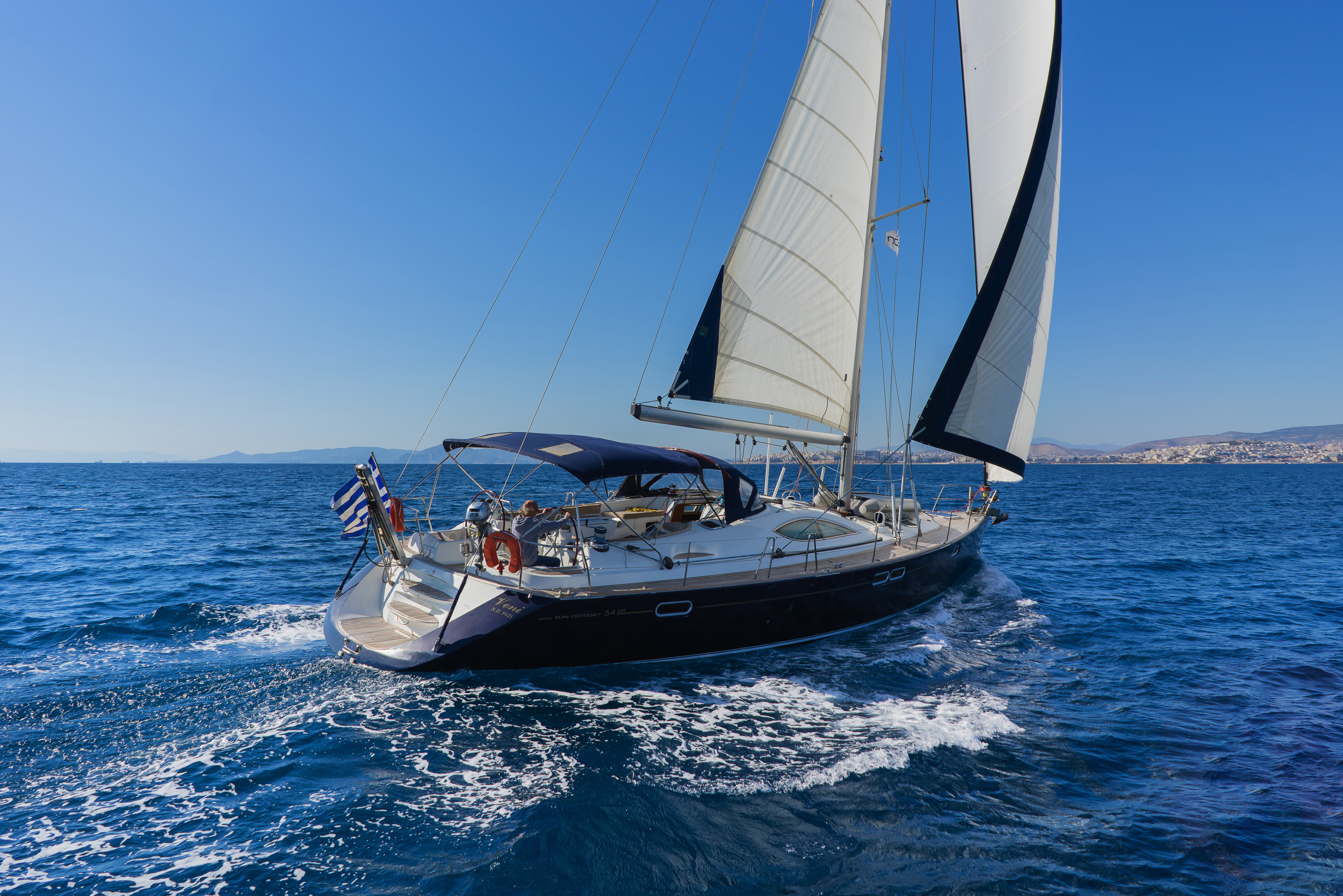 Veni  (ONLY SKIPPERED) 
