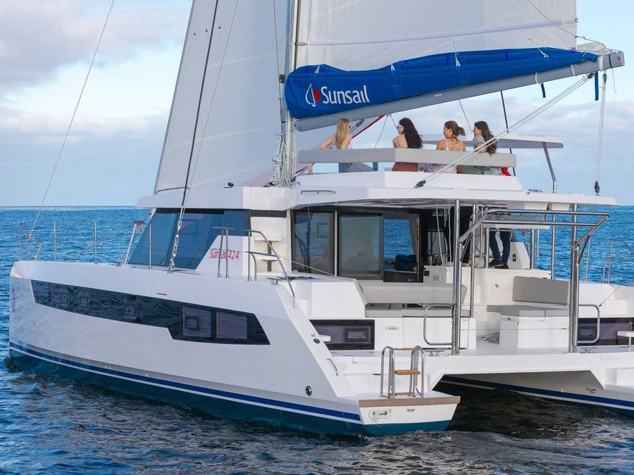 Sunsail 424/4/4 Premium Plus