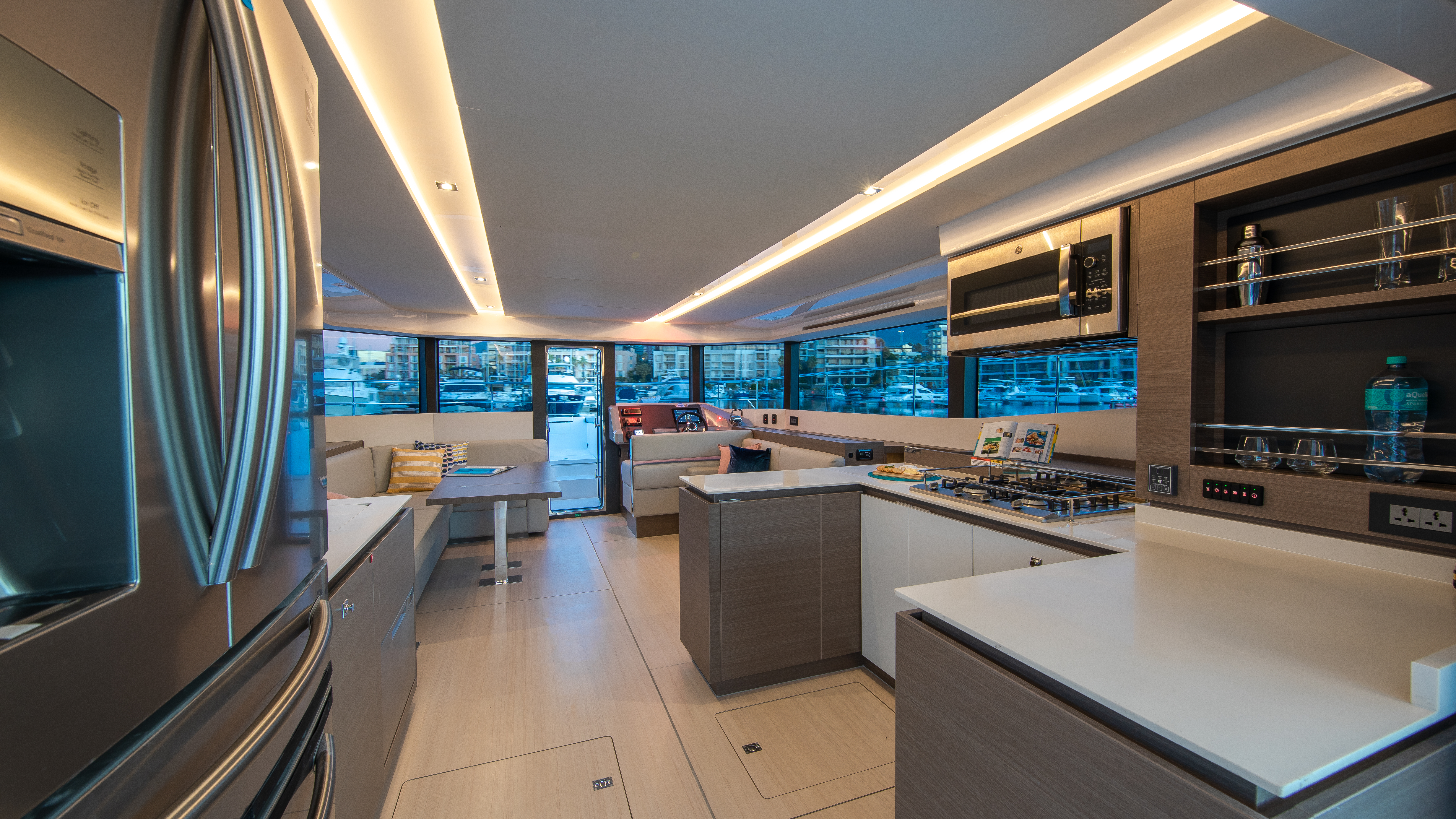 Moorings 534 PC/8+1 Exclusive Plus