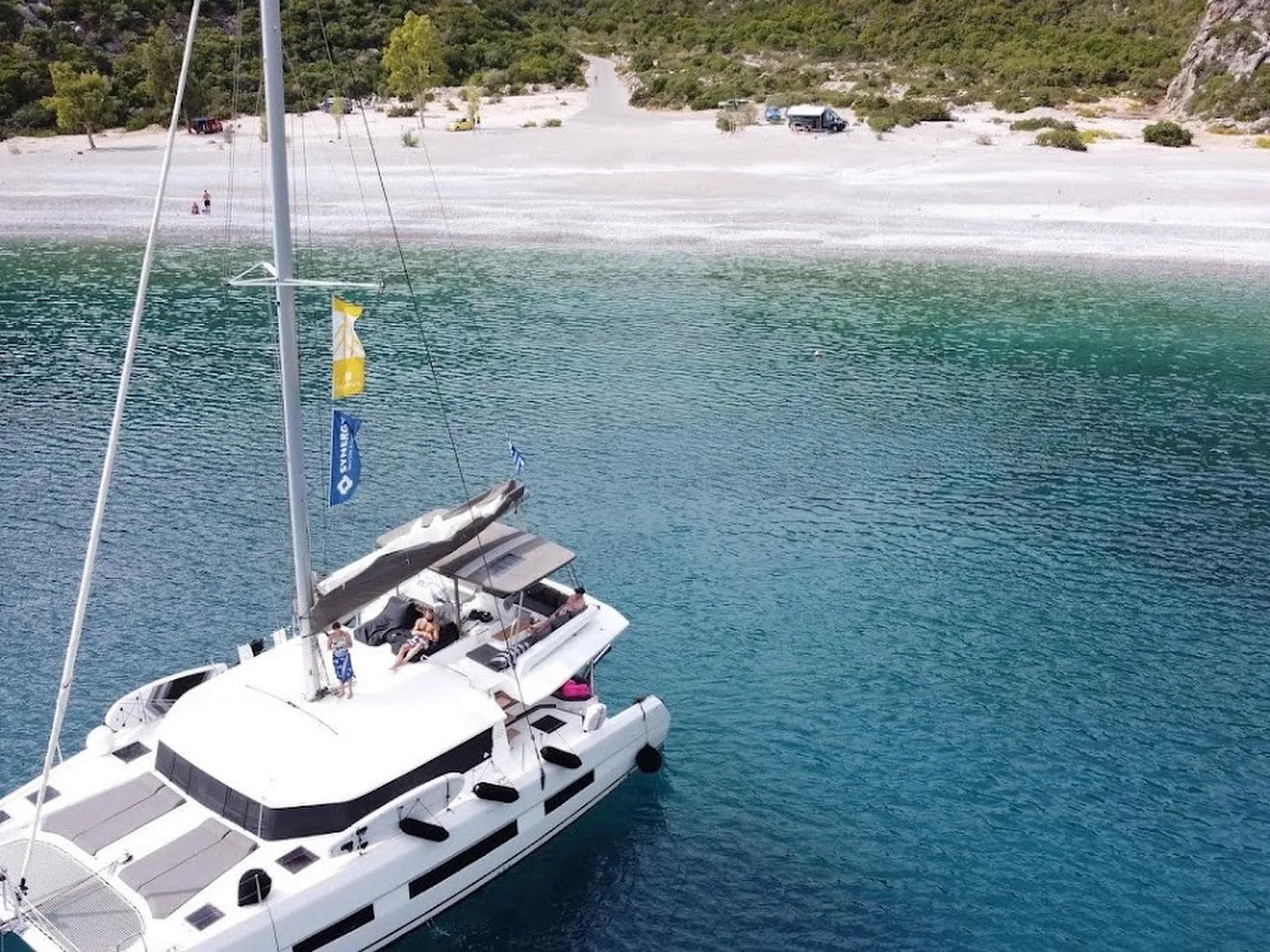 Blue Horizon - Skippered