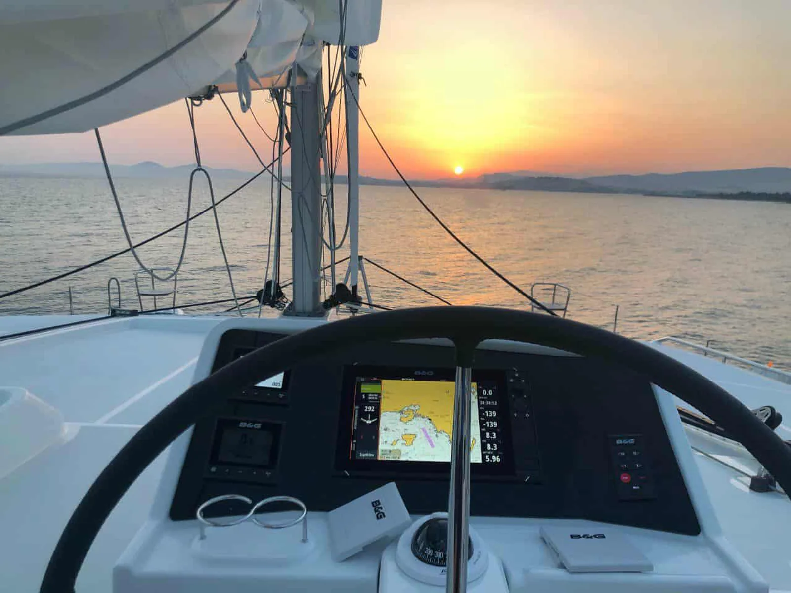Lagoon 450F built 2019 Generator, A/C, Watermaker